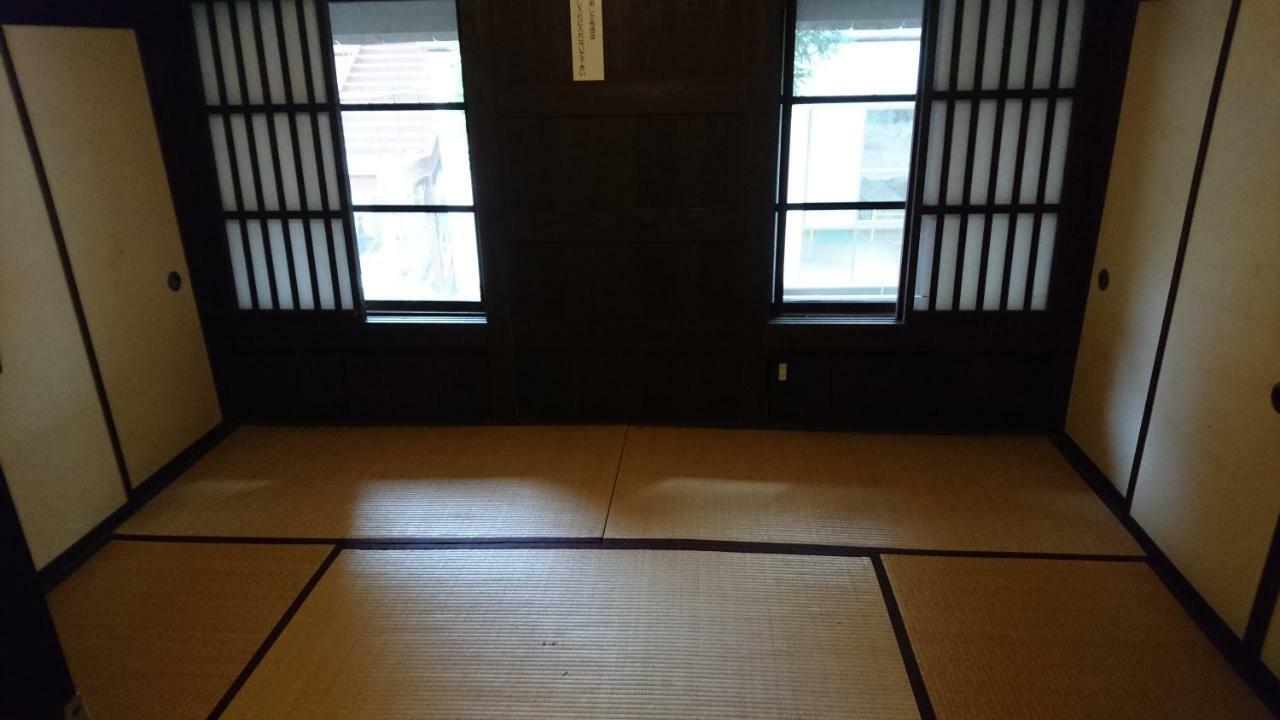 Gokayama Gassho No Sato Hotel Nanto Exterior foto