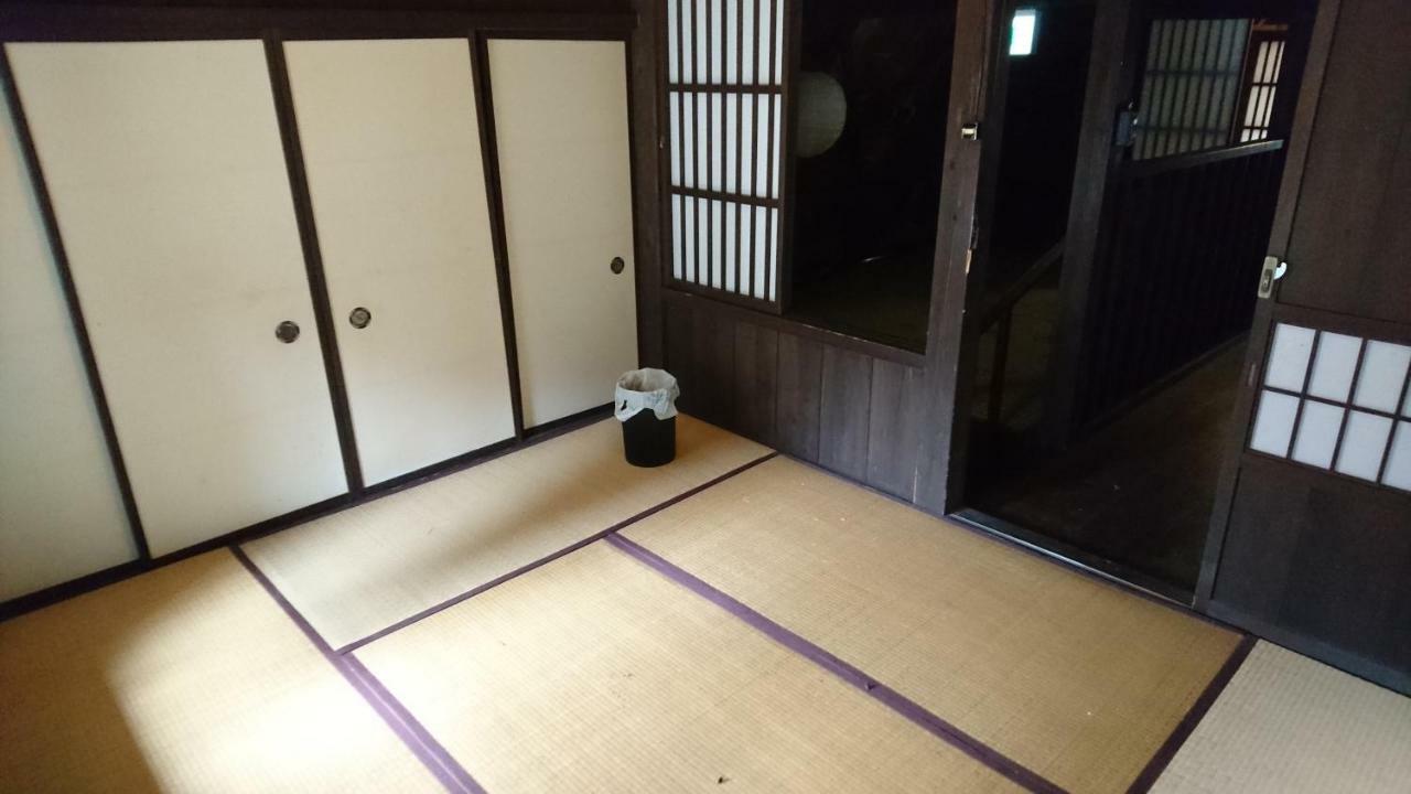 Gokayama Gassho No Sato Hotel Nanto Exterior foto